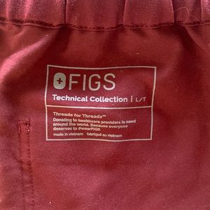 Maroon Figs scrub pants